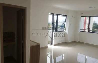 Imagem: O depósito possui 1 Vaga na garagem, 32m² de Área e está