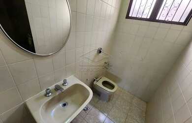 Imagem 7: Casa Residência em Jaú. Área de serviço, 550m² de Área, 3 Vagas...