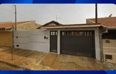 Imagem: A casa possui 1 Dormitório, 1 Banheiro, 10m² de Área e está