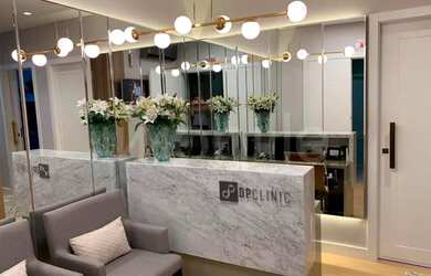 Imagem: O depósito possui 1 Vaga na garagem, 58m² de Área e está