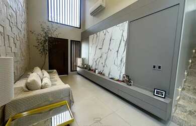 Imagem: Sobrado para venda com 233 metros quadrados com 3 quartos em