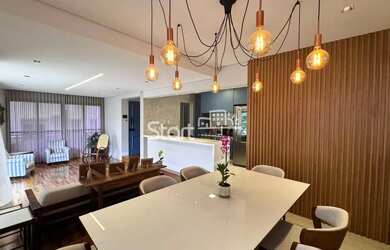 Imagem: O apartamento possui 4 Dormitórios, 4 Banheiros, 3 Vagas na