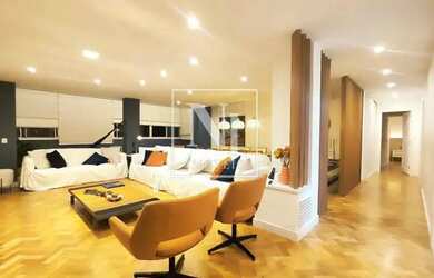 Imagem: O apartamento possui 4 Dormitórios, 4 Banheiros, 1 Vaga na