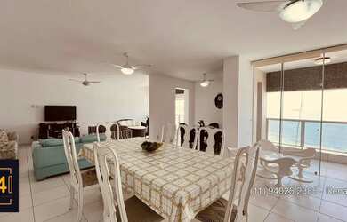 Imagem: O apartamento possui 4 Dormitórios, 4 Banheiros, 2 Vagas na