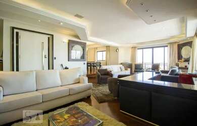 Imagem: O apartamento possui 4 Dormitórios, 5 Banheiros, 4 Vagas na