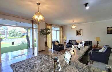 Imagem: Casa de rua / Residencial / Jardim Coronel Peroba