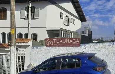 Imagem: A casa possui 2 Dormitórios, 2 Banheiros, 5 Vagas na garagem