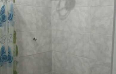 Imagem: A casa possui 2 Dormitórios, 3 Banheiros, 3 Vagas na garagem