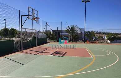 Imagem 9: Terreno de esquina com 307,00 m² localizado no condomínio Village Damha...