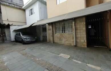 Imagem: A casa possui 2 Dormitórios, 2 Banheiros, 1 Vaga na garagem