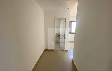 Imagem: O apartamento possui 3 Dormitórios, 5 Banheiros, 2 Vagas na