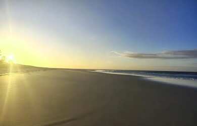 Imagem: O terreno possui 450m² de Área e está localizado em Estância