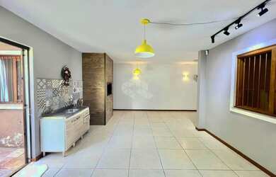 Imagem 12: Casa à venda em localização estratégica - Santa Maria