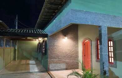 Imagem 3: BS Imobiliária vende casa na Trindade com 3 quartos, sala, cozinha, banheiro,...