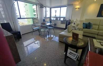 Imagem: O apartamento possui 4 Dormitórios, 4 Banheiros, 2 Vagas na