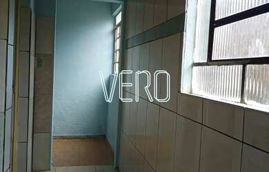 Imagem: A casa possui 1 Dormitório, 1 Banheiro, 45m² de Área e está