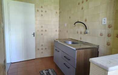 Imagem 6: Apartamento de 2 dormitórios, living, cozinha, área de serviço e banheiro...