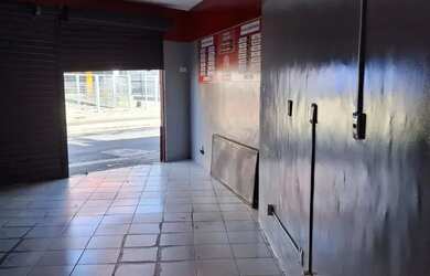 Imagem 4: ALUGO LOJA COM 40M² NA AVENIDA DORIVAL CAYMMI, R$ 4.700,00!!!