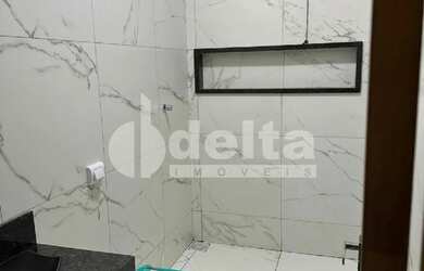 Imagem 5: Casa residencial disponível para venda no bairro Jardim Brasília em...