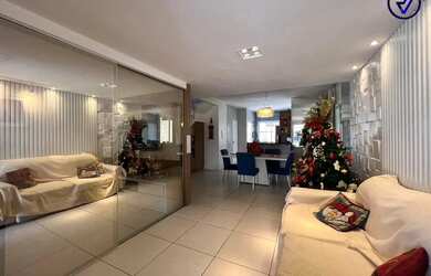 Imagem 2: CASA AMPLA COM 4 QUARTOS, 3 SUITES E DECK