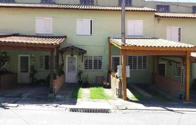 Imagem: A casa em condomínio possui 2 Dormitórios, 1 Banheiro, 2 Vagas