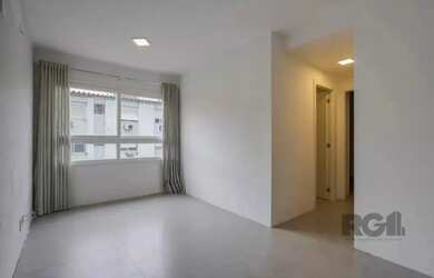 Imagem: O apartamento possui 2 Dormitórios, 2 Banheiros, 1 Vaga na