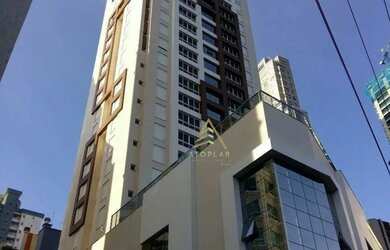 Imagem: O apartamento possui 4 Dormitórios, 4 Banheiros, 3 Vagas na