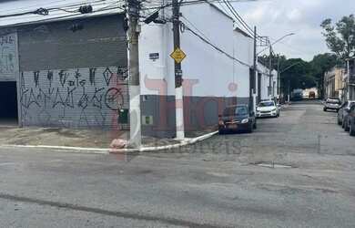 Imagem 4: Galpão de Esquina para Venda ou Locação na Luz com 2.400 m²