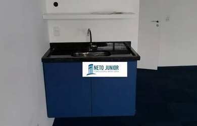 Imagem: O depósito possui 2 Vagas na garagem, 42m² de Área e está