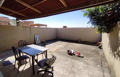 Imagem 14: CASA FRENTE PRA RUA