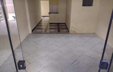 Imagem: A casa possui 1 Dormitório, 1 Banheiro e está localizado