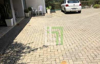 Imagem: A casa em condomínio possui 5 Dormitórios, 4 Banheiros, 5