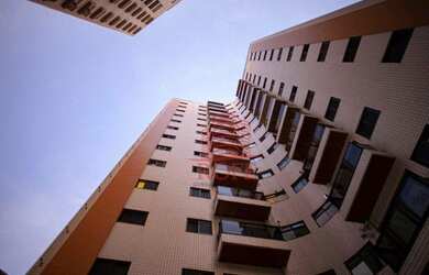 Imagem: O apartamento possui 3 Dormitórios, 2 Banheiros, 1 Vaga na