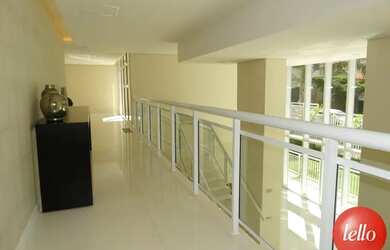 Imagem: O apartamento possui 1 Dormitório, 1 Banheiro, 1 Vaga na garagem