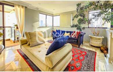 Imagem: O apartamento possui 4 Dormitórios, 5 Banheiros, 266m² de