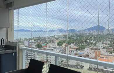 Imagem 2: Apartamento a Venda ou Locação anual a 250 metros da Praia da Enseada,...