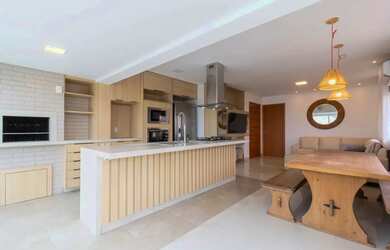 Imagem 13: Luxo à Beira-Mar Apartamento em Caiobá com 4 quartos - Matinhos/PR