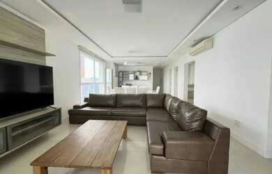 Imagem: O apartamento possui 3 Dormitórios, 3 Banheiros, 2 Vagas na