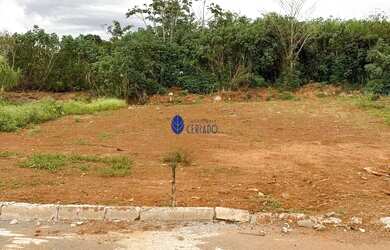 Imagem: O terreno possui 200m² de Área e está localizado em Privê