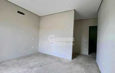 Imagem 10: Casa de Alto Padrão com 4 Suítes no Condomínio Portal do Paraíso II...