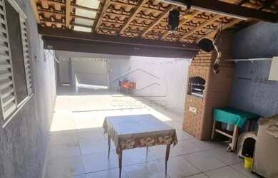 Imagem 8: Casa Residência em Jaú. Varanda, 12m² de Área, 3 Vagas na garageme2...