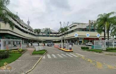 Imagem: O depósito possui 1 Vaga na garagem e 31m² de Área e está