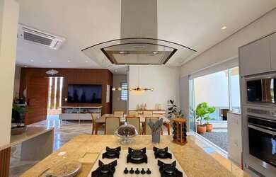 Imagem 6: ESPETÁCULO DE CASA ALTO PADRÃO 4 SUÍTES E ESCRITÓRIO TOTALMENTE MOBILIADA PISCINA ALPHAVIL