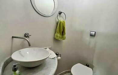 Imagem 4: Casa Para Locacao de 304m² Com 03 Dormitorios Sendo 1 Suite e 5 Vagas...