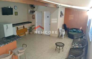 Imagem: A casa possui 3 Dormitórios, 3 Banheiros, 2 Vagas na garagem