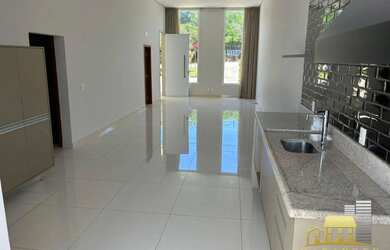 Imagem: A casa em condomínio possui 2 Dormitórios, 4 Banheiros, 141m²