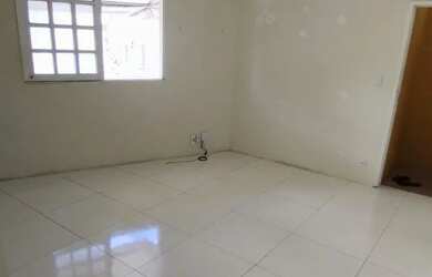 Imagem 10: ITAPUÃ! ALUGO EXCELENTE SALA COMERCIAL NA AVENIDA DORIVAL CAYMMI R$ 900,00 INCLUSO IPTU E