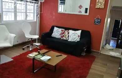 Imagem: A casa possui 2 Dormitórios, 2 Banheiros, 1 Vaga na garagem