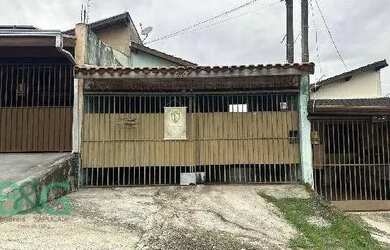 Imagem: A casa em condomínio possui 2 Dormitórios, 1 Banheiro, 2 Vagas