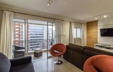 Imagem: O apartamento possui 2 Dormitórios, 2 Banheiros, 2 Vagas na